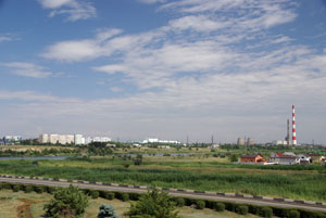 Вид на новую часть города Волгодонска с путепровода, соединяющего старую и новую части.