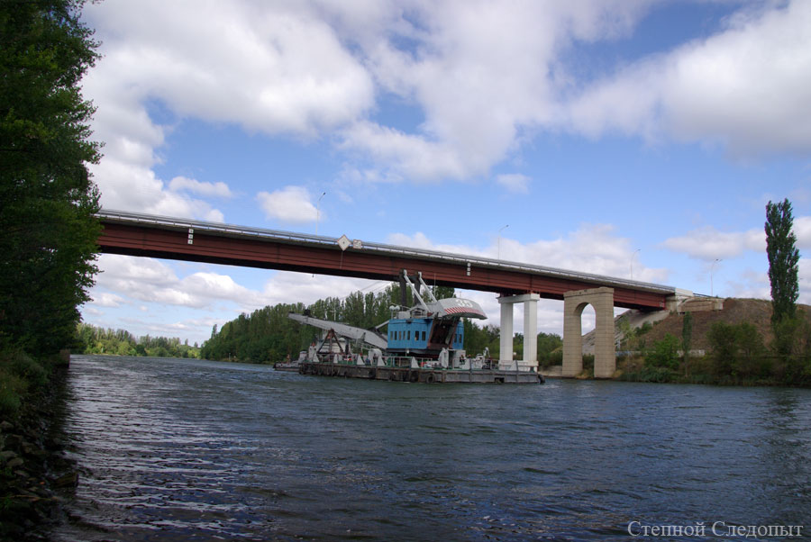 Автомобильный мост над Волго-Донским судоходным каналом