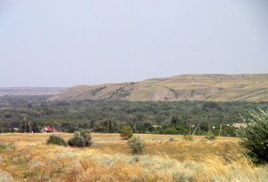 Фото 5. Вид на Кременскую и на окрестные возвышенные склоны