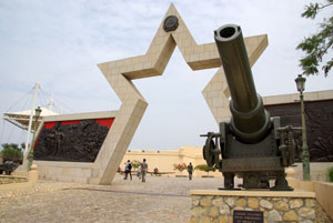 Крепость Сан-Мигель. Национальный музей вооруженных сил Анголы. Луанда.